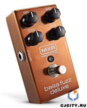 MXR M84 Bass Fuzz Deluxe