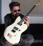  Fender Jim Root Jazzmaster