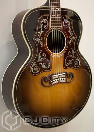   Gibson Bob Dylan SJ-200